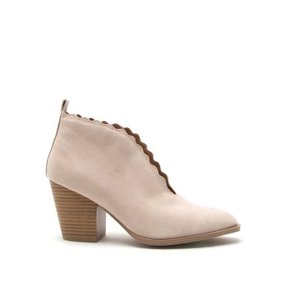 Qupid Heeled Bootie - Picture 2 of 4